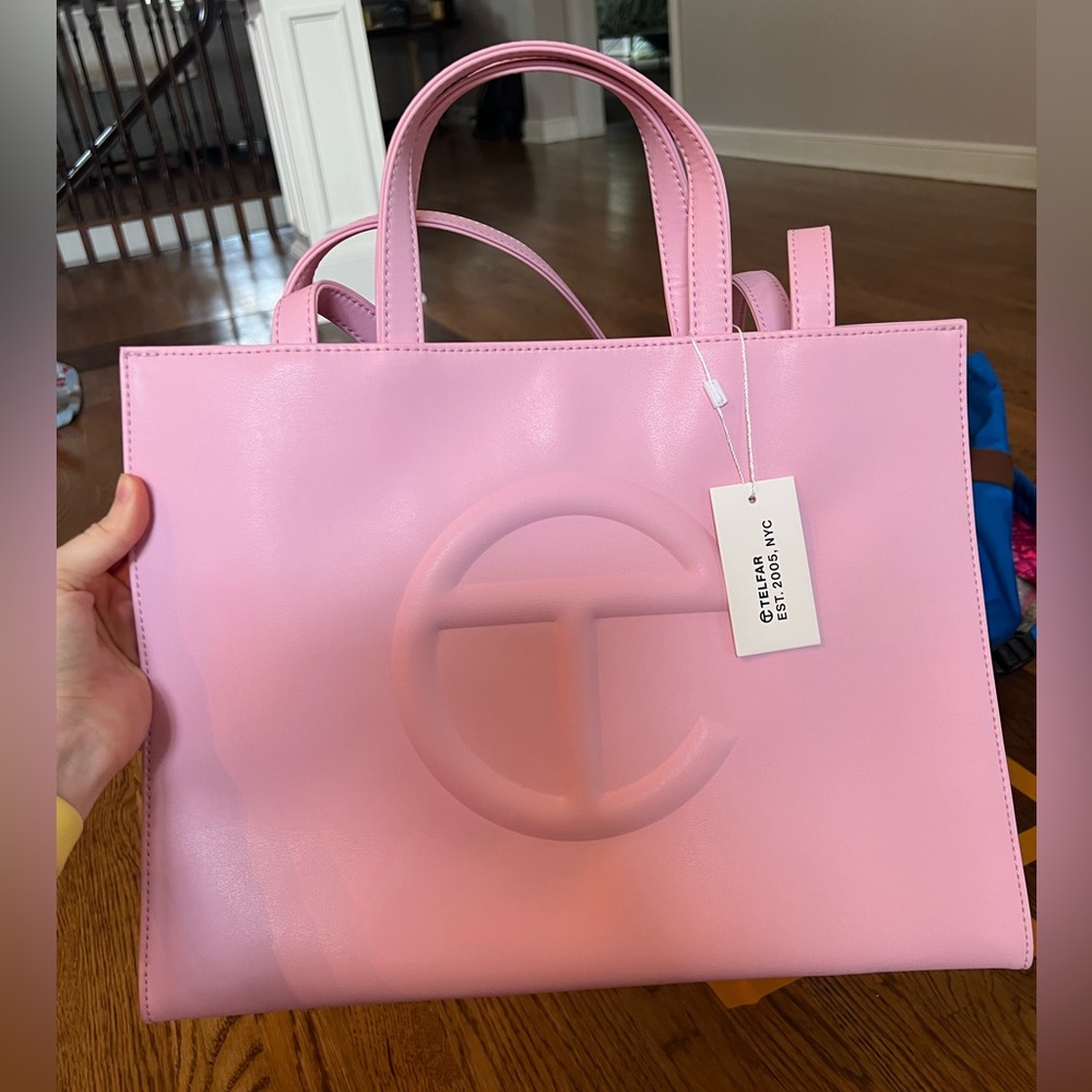 NWT Telfar medium shopping bag bubblegum pink